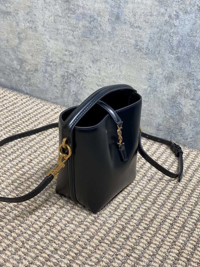 Y51 top handle bags